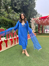 Mitaliwadhwa Blue velvet set