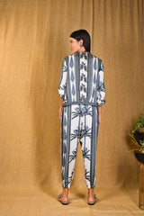 Mitaliwadhwa Custom print Grey tiger Bomber set