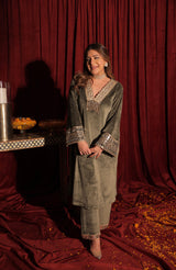 Mitaliwadhwa Green Velvet set