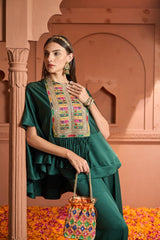 Mitaliwadhwa Kiri patch work kaftan top with flared pant (GREEN)