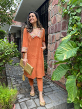 Mitaliwadhwa Rust velvet set