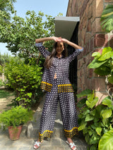 Mitaliwadhwa Tri coloured set