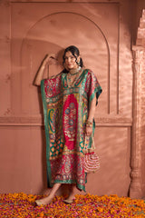 Tasuvure Banarasi Begum Embroidered Kaftan - Red