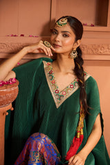 Tasuvure Divine V-Neck Embroidered Cape Set With Colorful Brocade Pant - Green