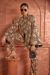 Tasuvure Elizey Paisley Embroidered Cape Jacket Set - Black