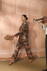 Tasuvure Elizey Paisley Embroidered Power Suit - Black