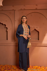 Tasuvure Kiri Patch Work Kurta Top With Flared Pant - Blue