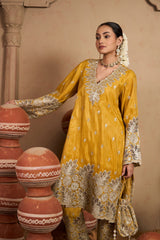 Tasuvure X MW Aaina Ada Farshi Set - Sunheri