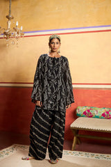 Tasuvure X MW Jannat Khan in MW Farshi Set - Black