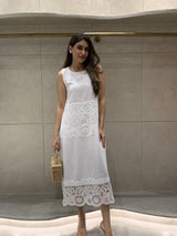 Tasuvure X MW White Linen Applique Dress