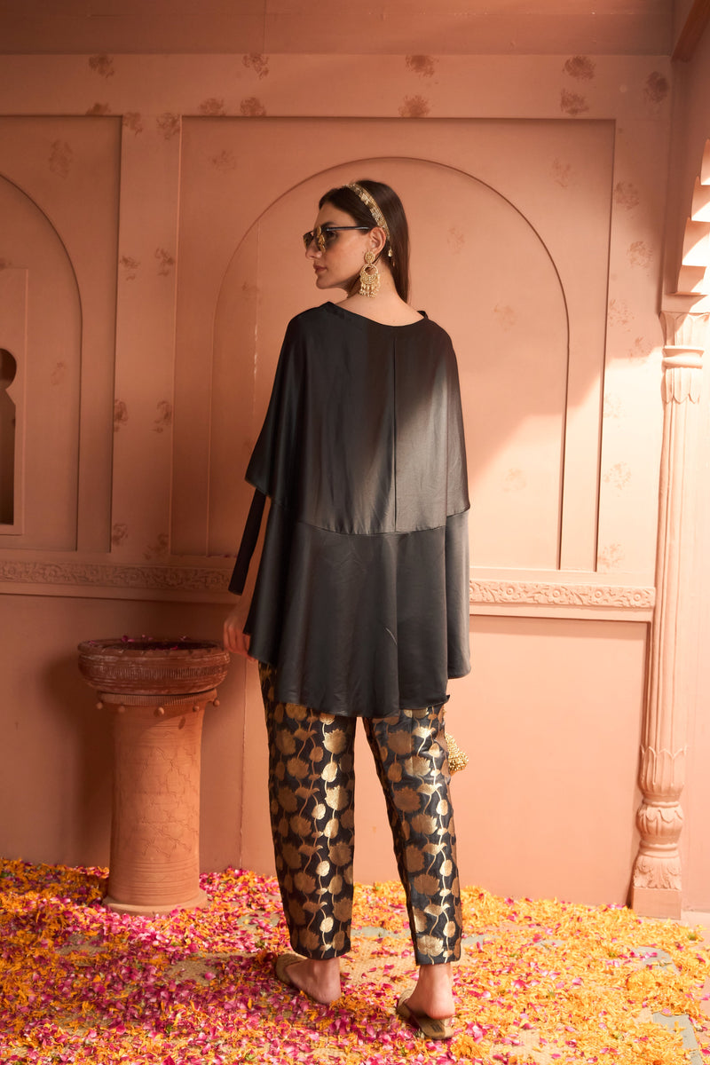 Kiri Embroidered Kaftan With Banarasi Lotus Pant - Black