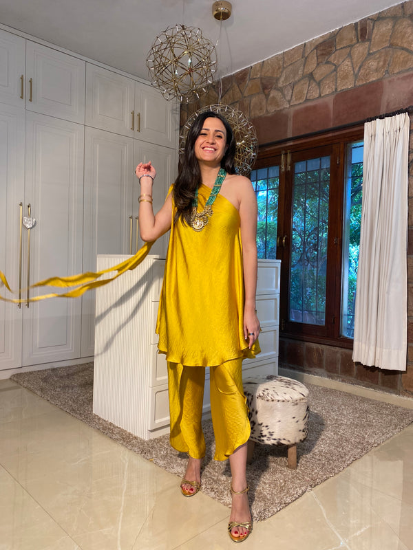 Festive set with attached dupatta- Yellow