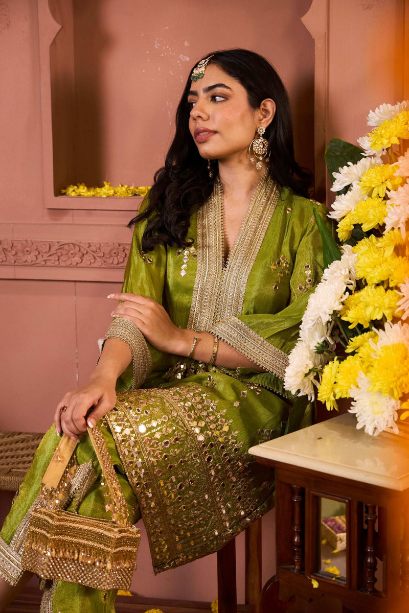 Mitaliwadhwa Aaina Adaa Tunic Set with Embroidered Pants - Green