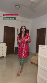 Banarasi Begum Tunic Set - Red and Green