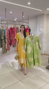 Lotus Print Tunic Set - Green