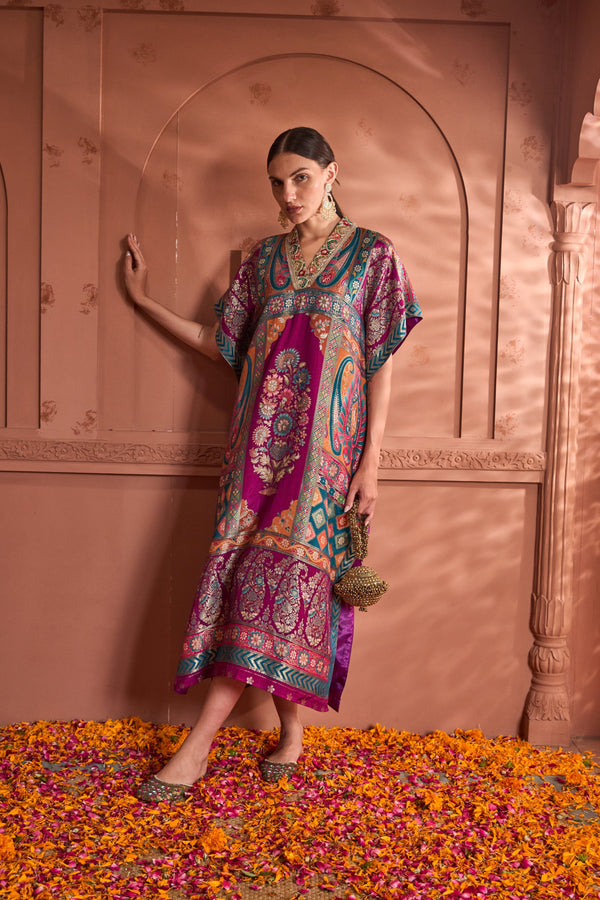 Tasuvure Banarasi Begum Embroidered Kaftan - Purple