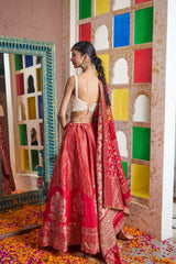 Tasuvure Banarasi Begum Ghaghra And Chunni - Royal Red