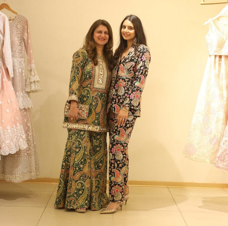 Tasuvure Elizey Paisley Embroidered Power Suit - Black