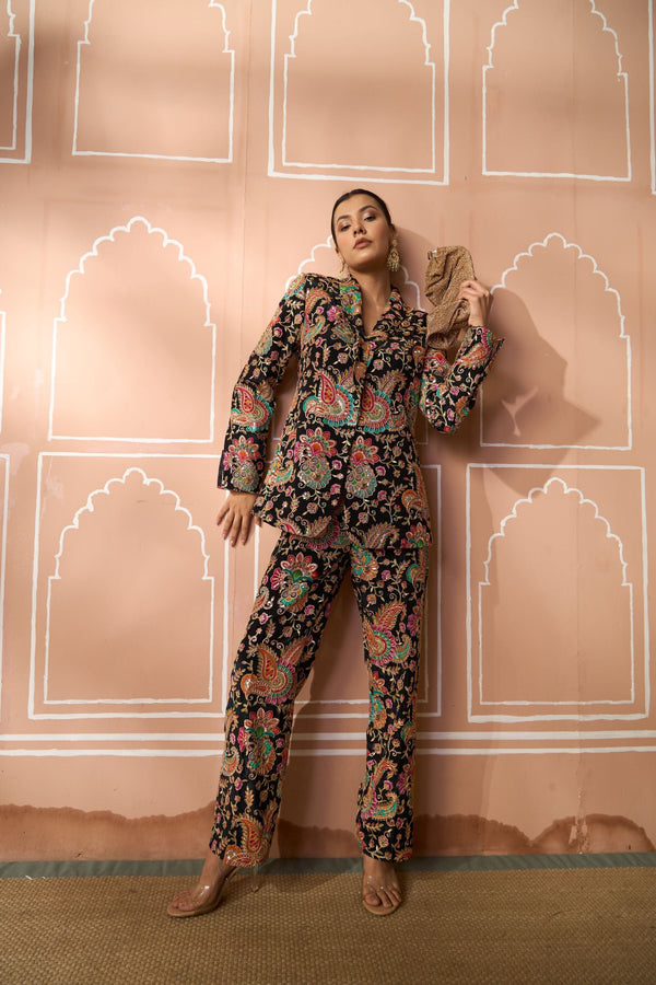 Tasuvure Elizey Paisley Embroidered Power Suit - Black