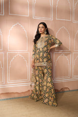 Tasuvure Elizey Paisley Embroidered Sharara Set - Black
