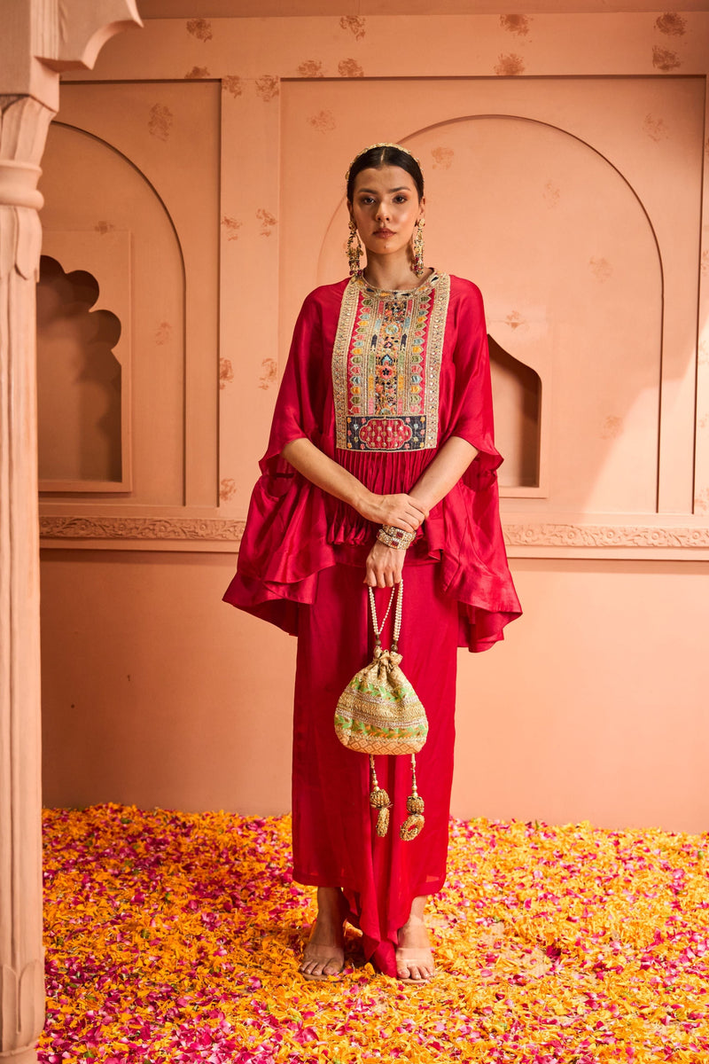 Tasuvure Kiri Patch Work Kaftan Top With Flared Pant - Red