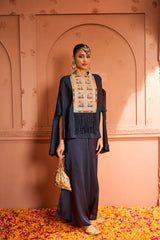 Tasuvure Kiri Patch Work Kurta With Flared Pant - Blue