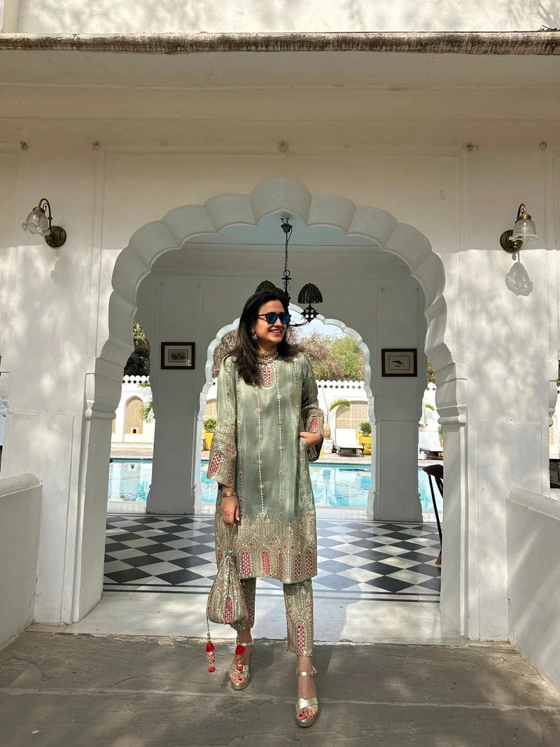 Tasuvure Tissue 3 Piece Kurta Set with dupatta