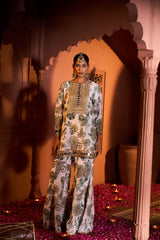 Tasuvure X MW  Elizey Paisley Embroidered Sharara Set with Chunni - White Green