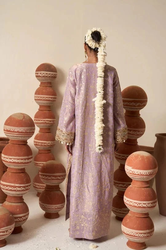 Tasuvure X MW  Inaaya Embroidered Kaftan - Lavender