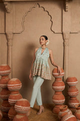 Tasuvure X MW MW EMBRIODEREY SLEEVELESS TOP-MINT GREEN