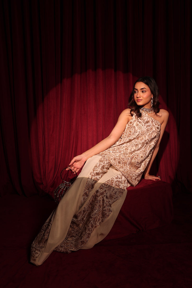 Tasuvure X MW  MW One-shoulder Cape Set - ivory