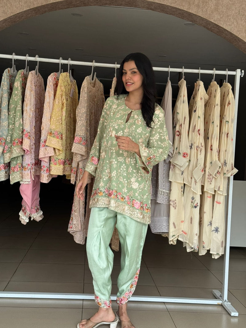 Tasuvure X MW  Reyna Gara Rose Dust Kurta with Tulip Pant - Sage Green