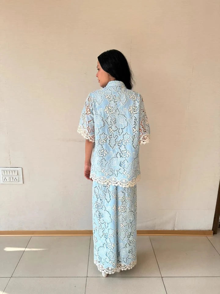 Tasuvure X MW  Riveria Lace Distressed Set - Powder Blue