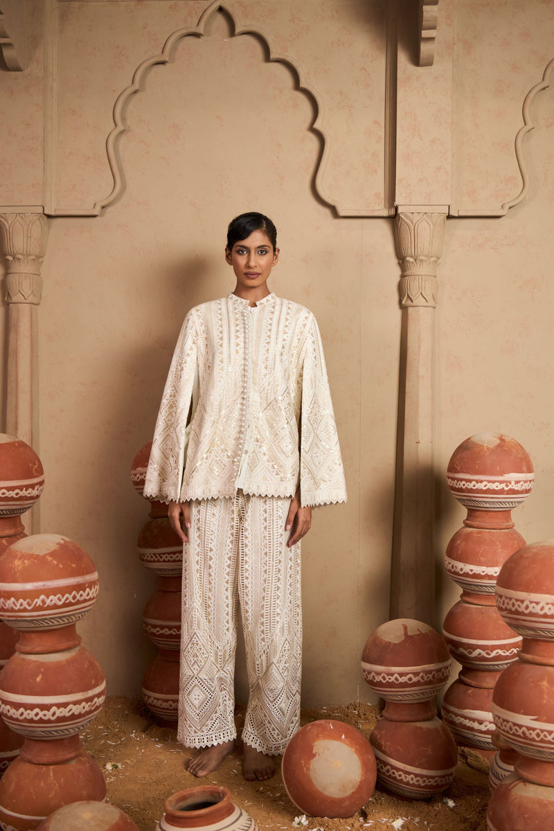 Tasuvure X MW  Seraphic Sequins Cape Jacket Set - Ivory