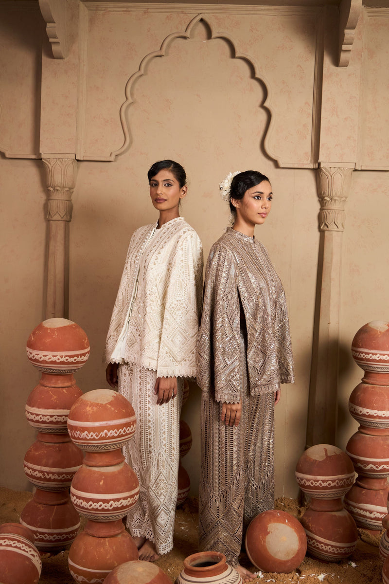 Tasuvure X MW  Seraphic Sequins Cape Jacket Set - Ivory